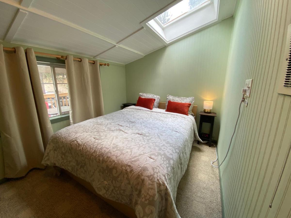 Snow Bunny Cottage, Pets Welcomed! Green Valley Lake Εξωτερικό φωτογραφία